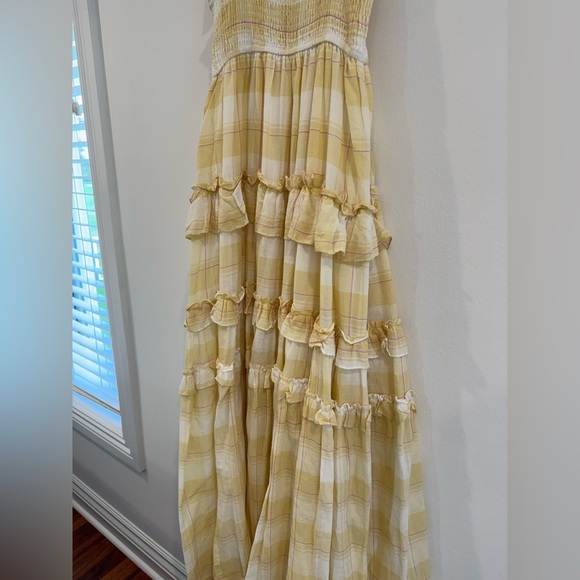 Storia Yellow and Cream Maxi Dress - Picture 7 of 10